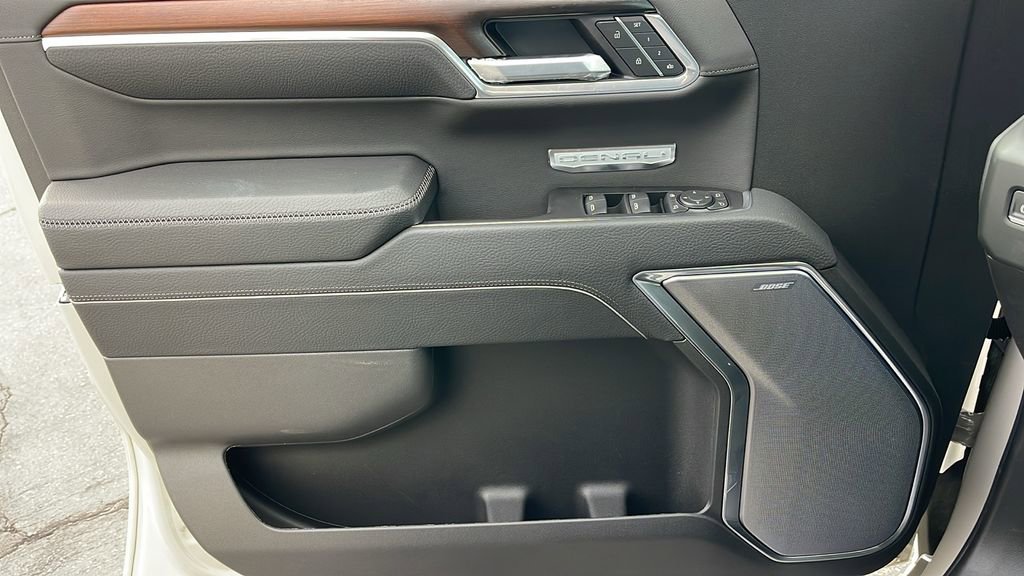 New 2026 GMC Sierra 1500 Denali w/ Denali Reserve Package image 27