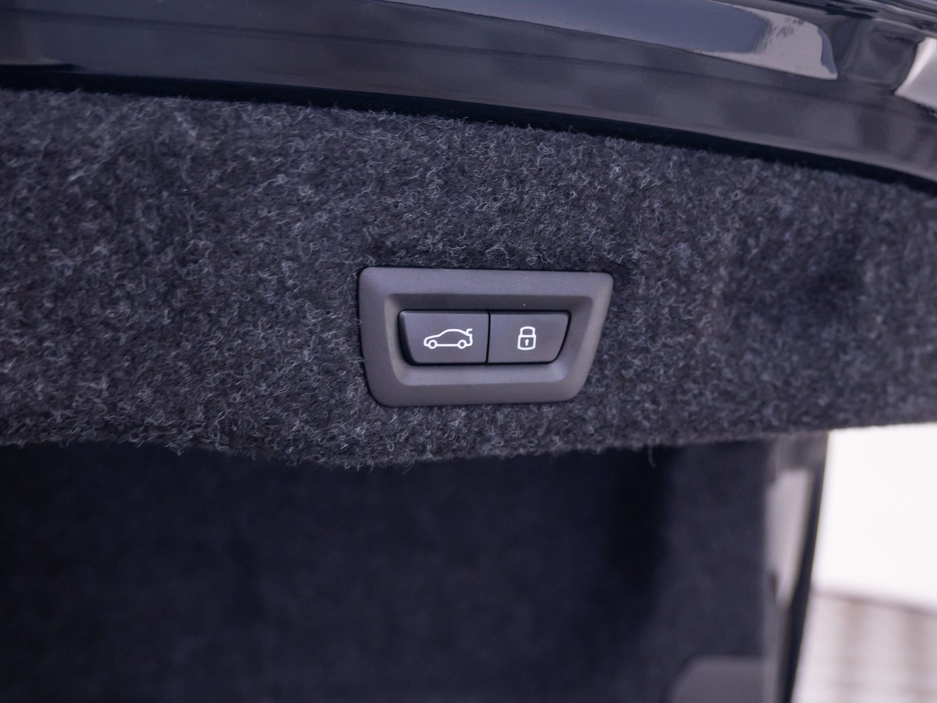 New 2027 BMW M5 w/ Carbon Package AWD/4WD image 39