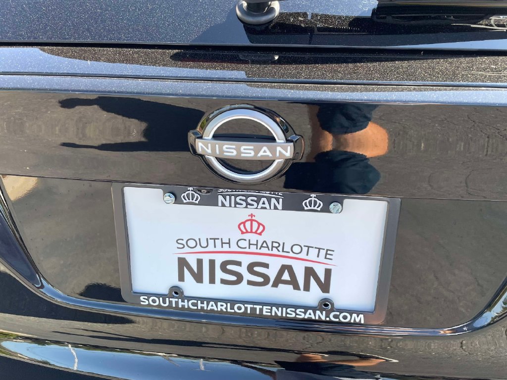 New 2027 Nissan Kicks SR w/ SR Premium Package AWD/4WD image 13