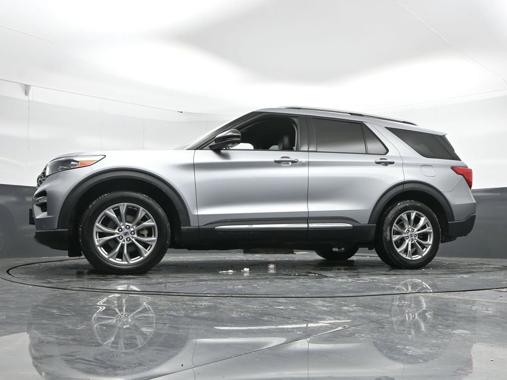 Used 2022 Ford Explorer Limited w/ Equipment Group 301A image 52