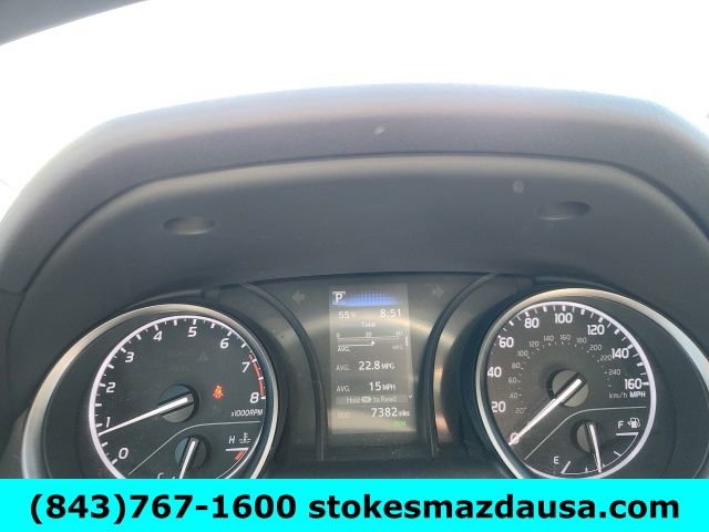 Used 2024 Toyota Camry SE FWD image 3