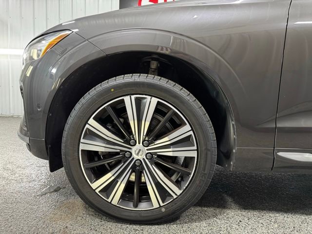 Used 2022 Volvo XC60 B6 Inscription w/ Advanced Package image 26