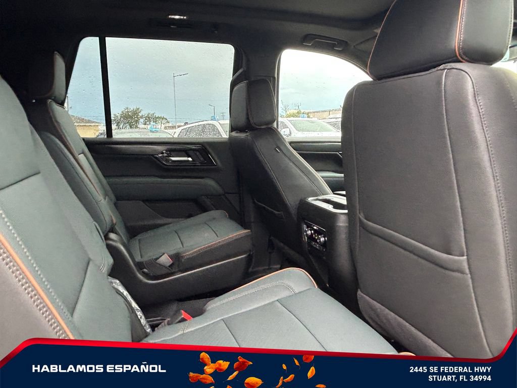New 2026 GMC Yukon AT4 w/ AT4 Premium Package AWD/4WD image 19