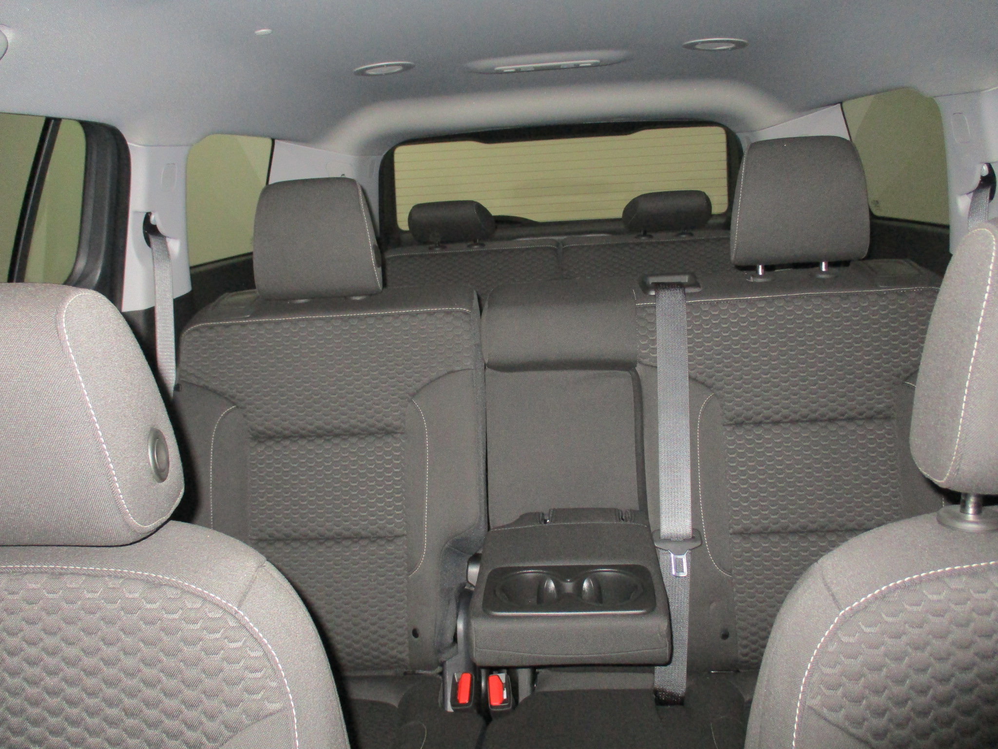 Used 2019 GMC Acadia SLE image 16