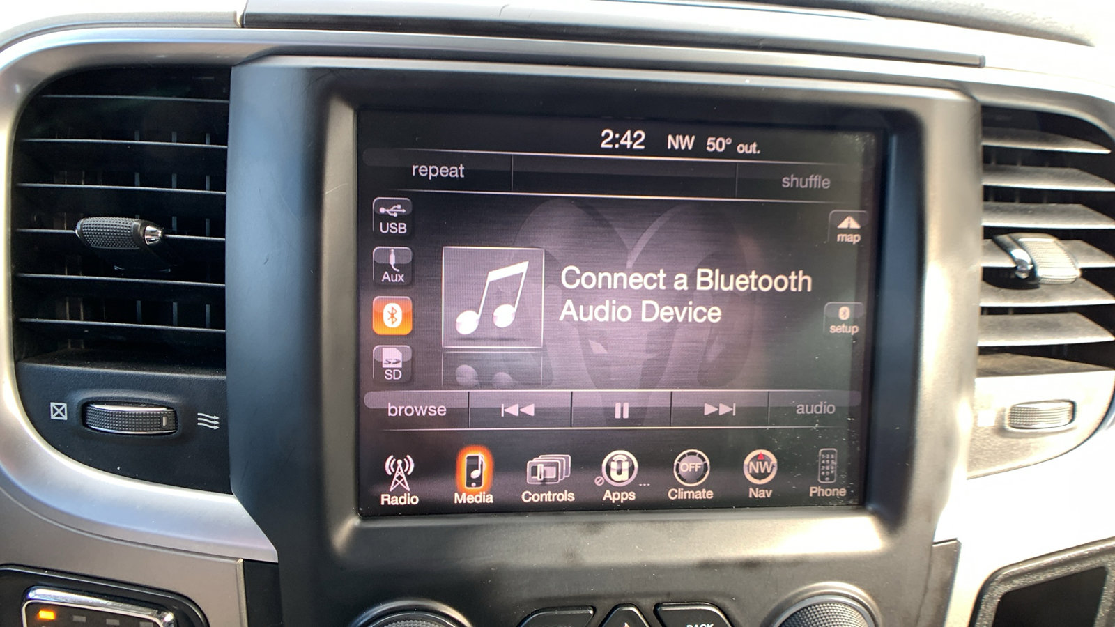 Used 2014 RAM 1500 Big Horn image 17