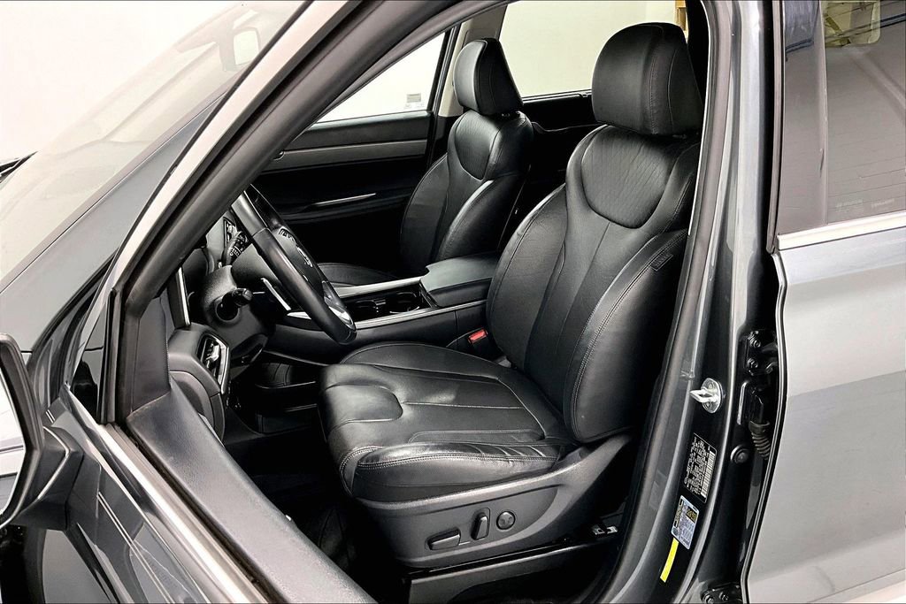 Used 2021 Hyundai Palisade SEL w/ Premium Package FWD image 31
