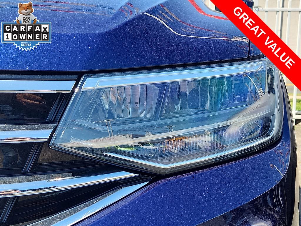 Used 2024 Volkswagen Tiguan SE w/ Panoramic Sunroof Package AWD/4WD image 27