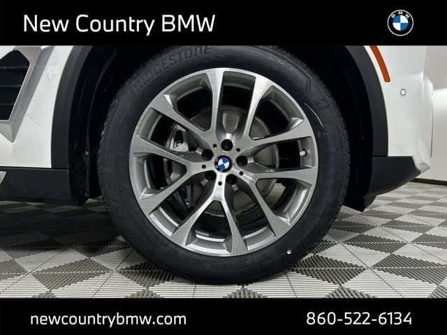 New 2026 BMW X5 xDrive40i w/ Climate Comfort Package image 9