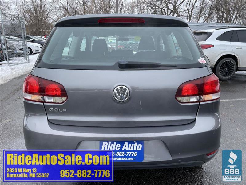 Used 2010 Volkswagen Golf 2-Door image 6