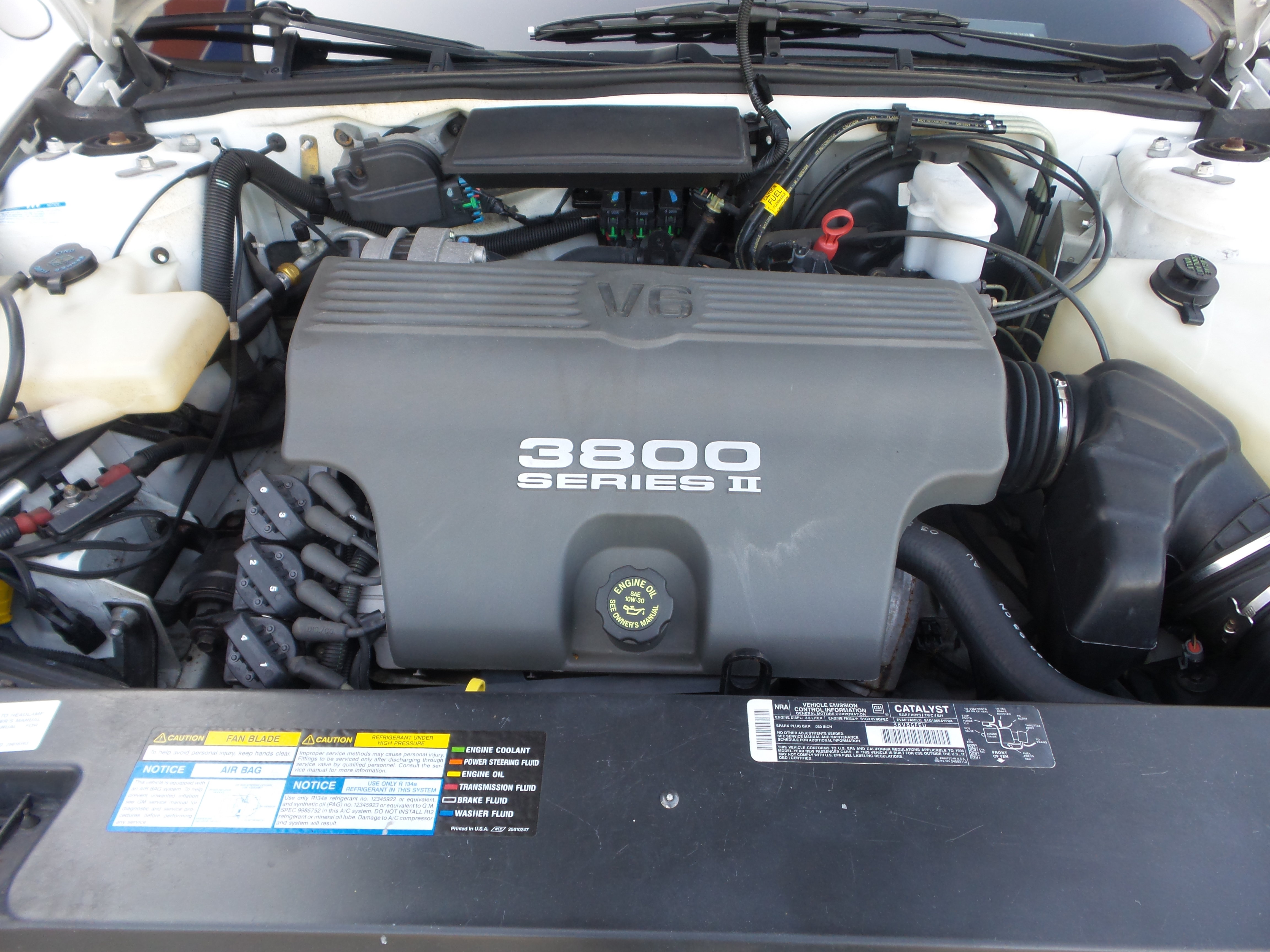 Used 1995 Buick Riviera Coupe FWD image 40