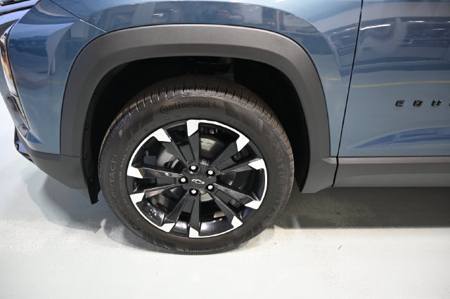 New 2027 Chevrolet Equinox RS FWD image 29