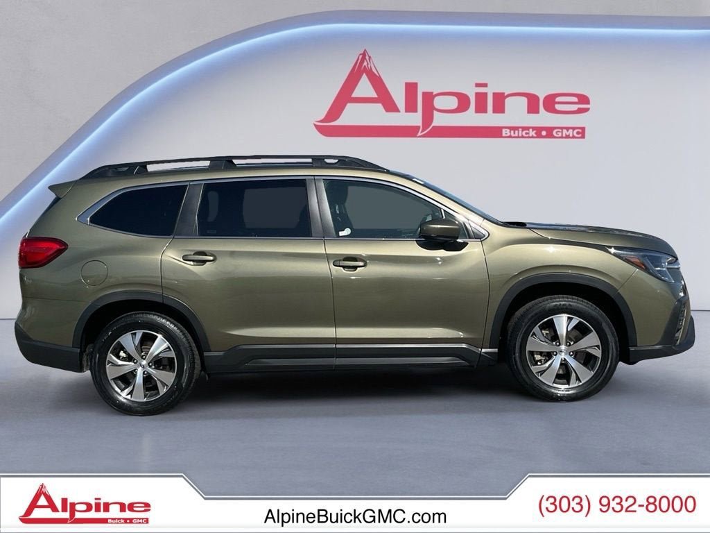 Used 2025 Subaru Ascent Premium AWD/4WD image 6