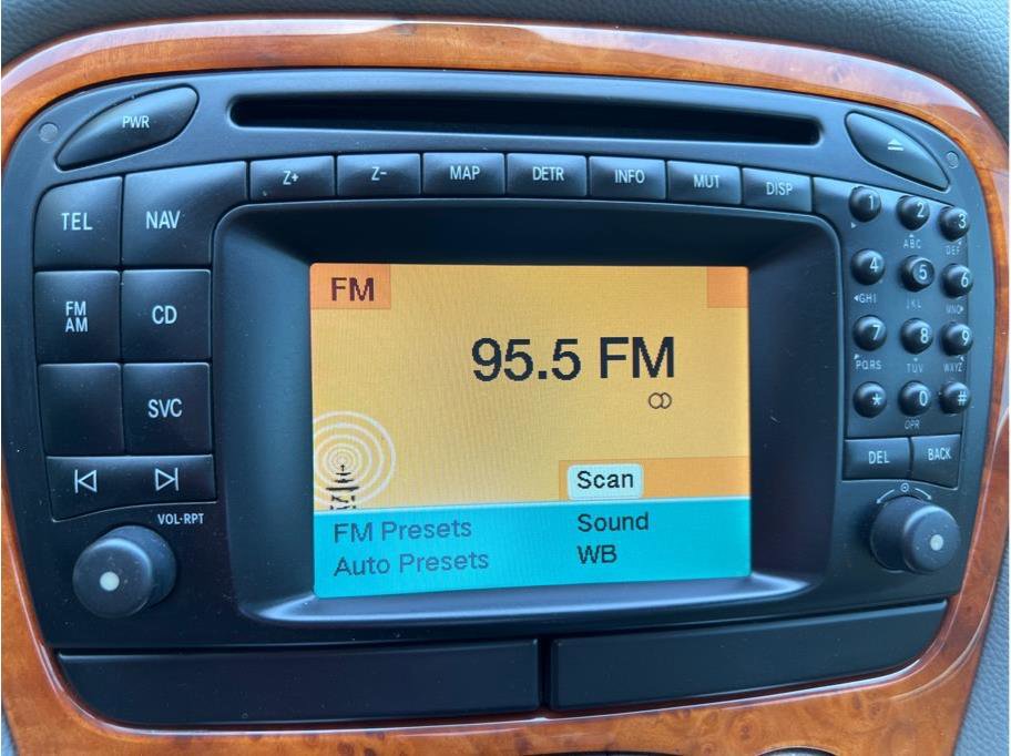 Used 2003 Mercedes-Benz SL 500 image 32