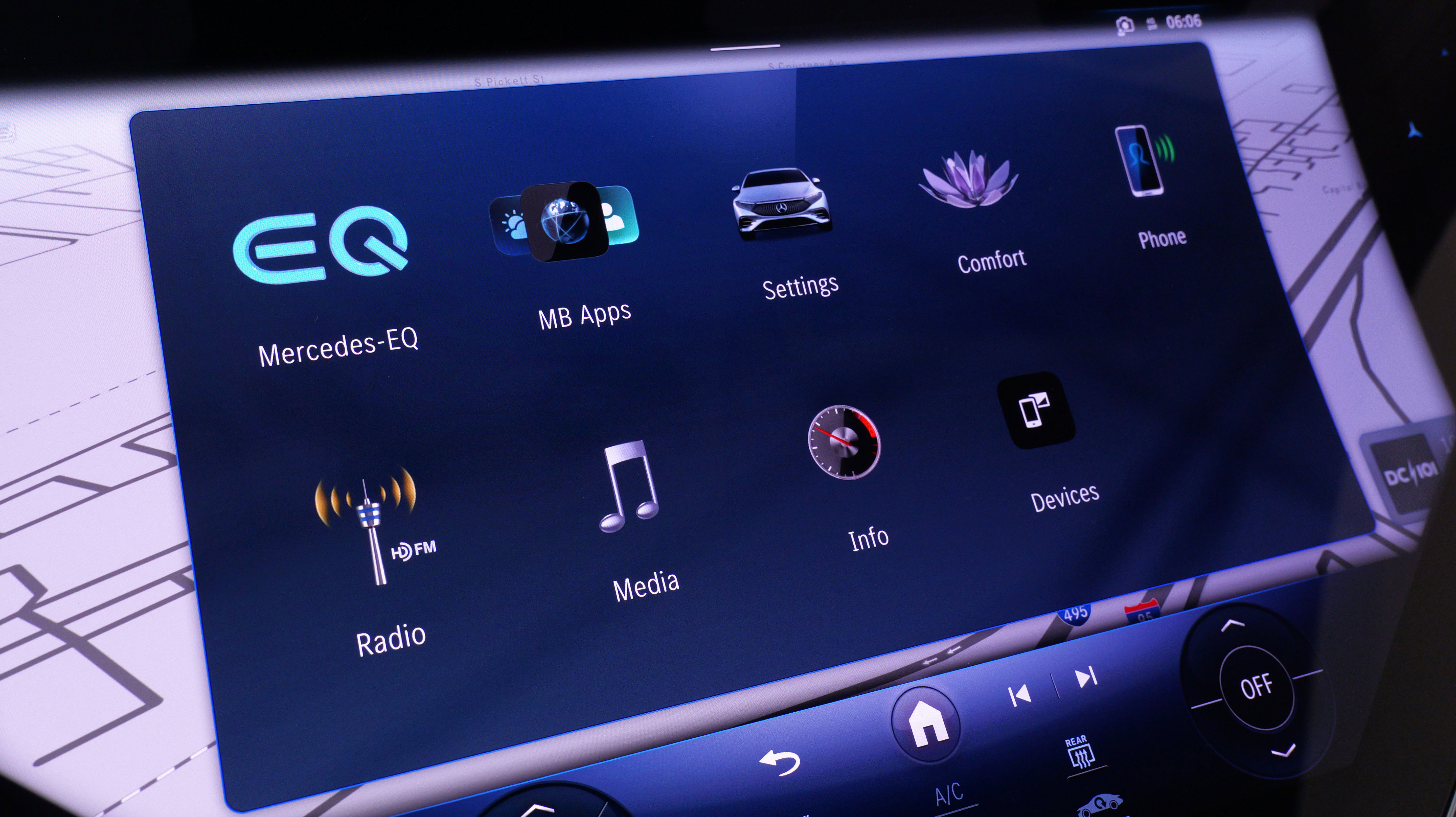 Used 2023 Mercedes-Benz EQS 580 4MATIC Sedan image 51