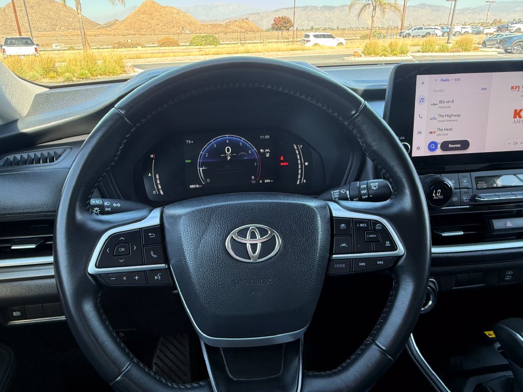 Used 2025 Toyota Grand Highlander FWD image 19