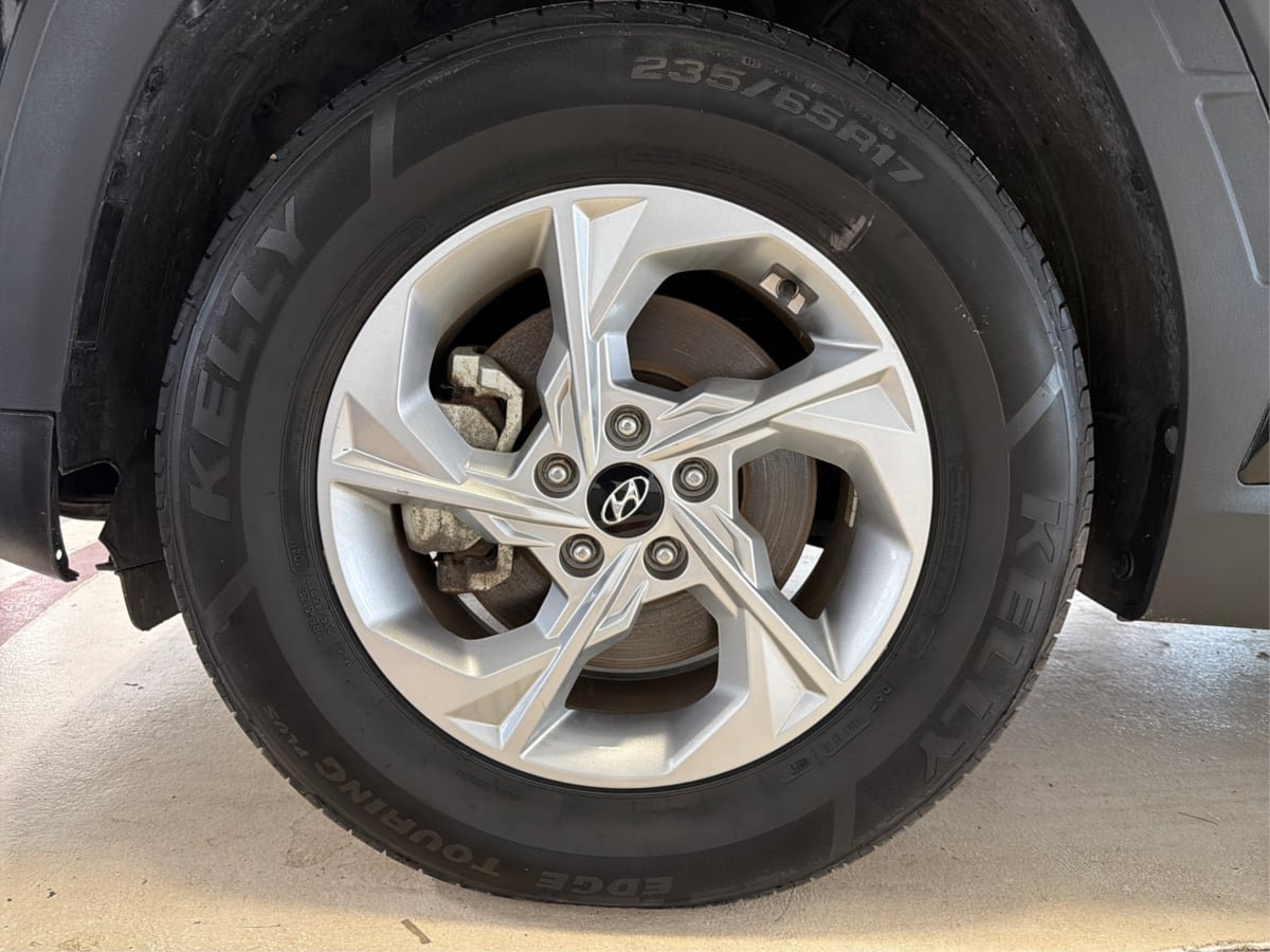 Used 2022 Hyundai Tucson SEL w/ Cargo Package FWD image 13