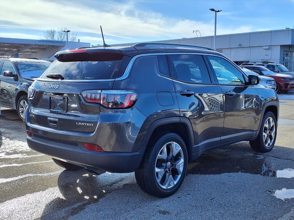 Used 2020 Jeep Compass Limited image 4
