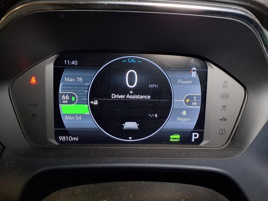 Certified 2022 Chevrolet Bolt EUV Premier FWD image 10