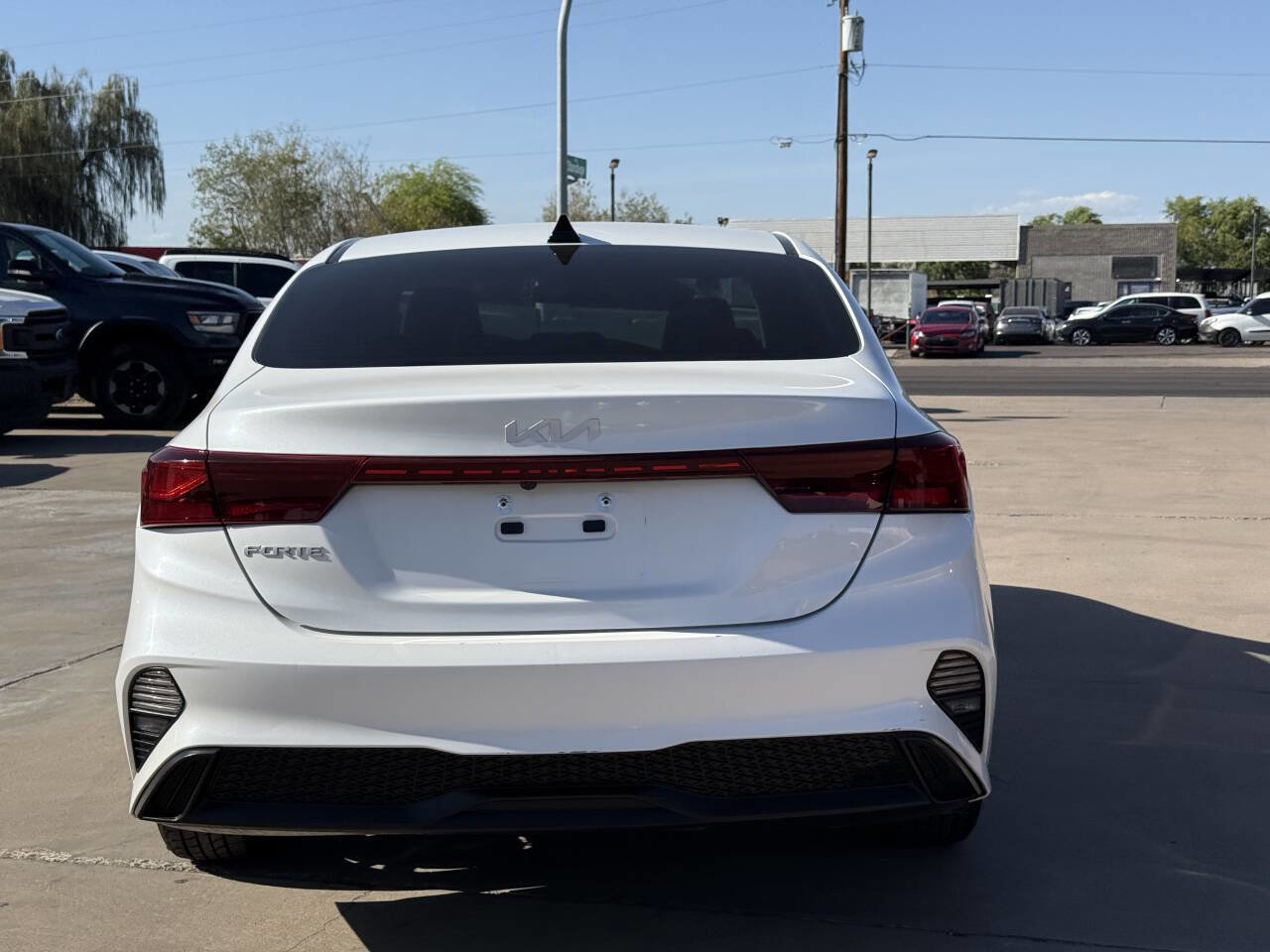 Used 2022 Kia Forte LXS image 7