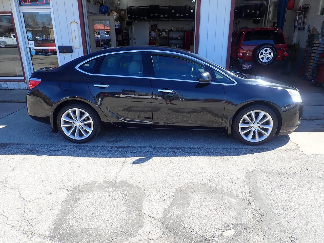 Used 2014 Buick Verano image 22
