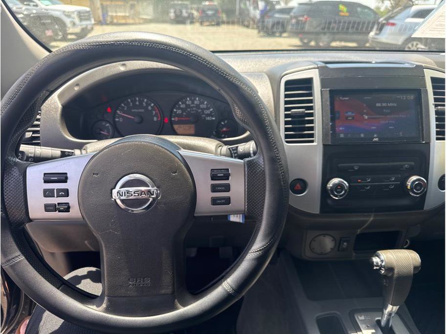 Used 2016 Nissan Frontier S RWD image 15
