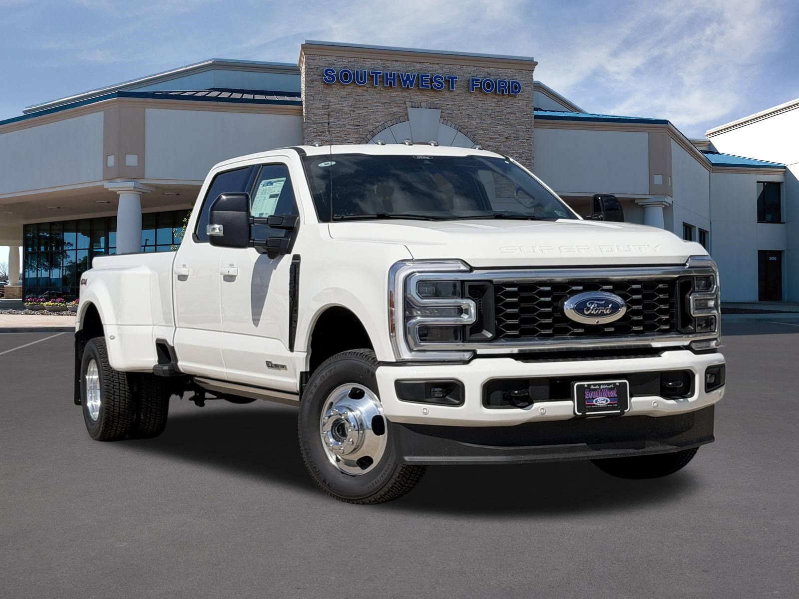 New 2026 Ford F350 Platinum AWD/4WD image 1