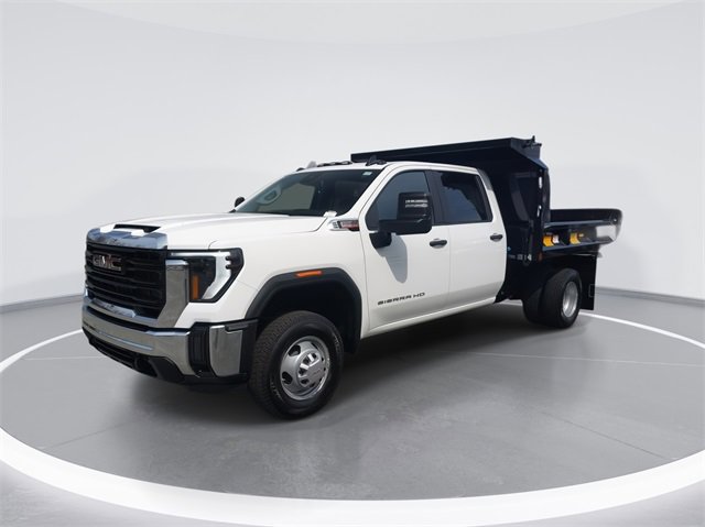 New 2025 GMC Sierra 3500 Pro w/ Convenience Package