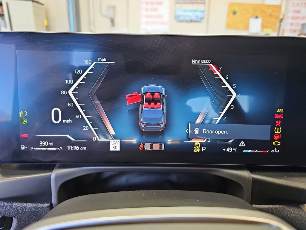 Used 2025 BMW 330i xDrive Sedan image 18