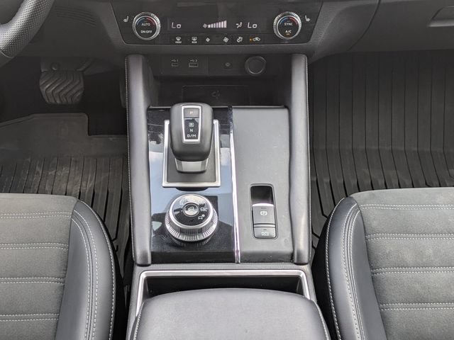 Used 2024 Mitsubishi Outlander SE FWD image 20