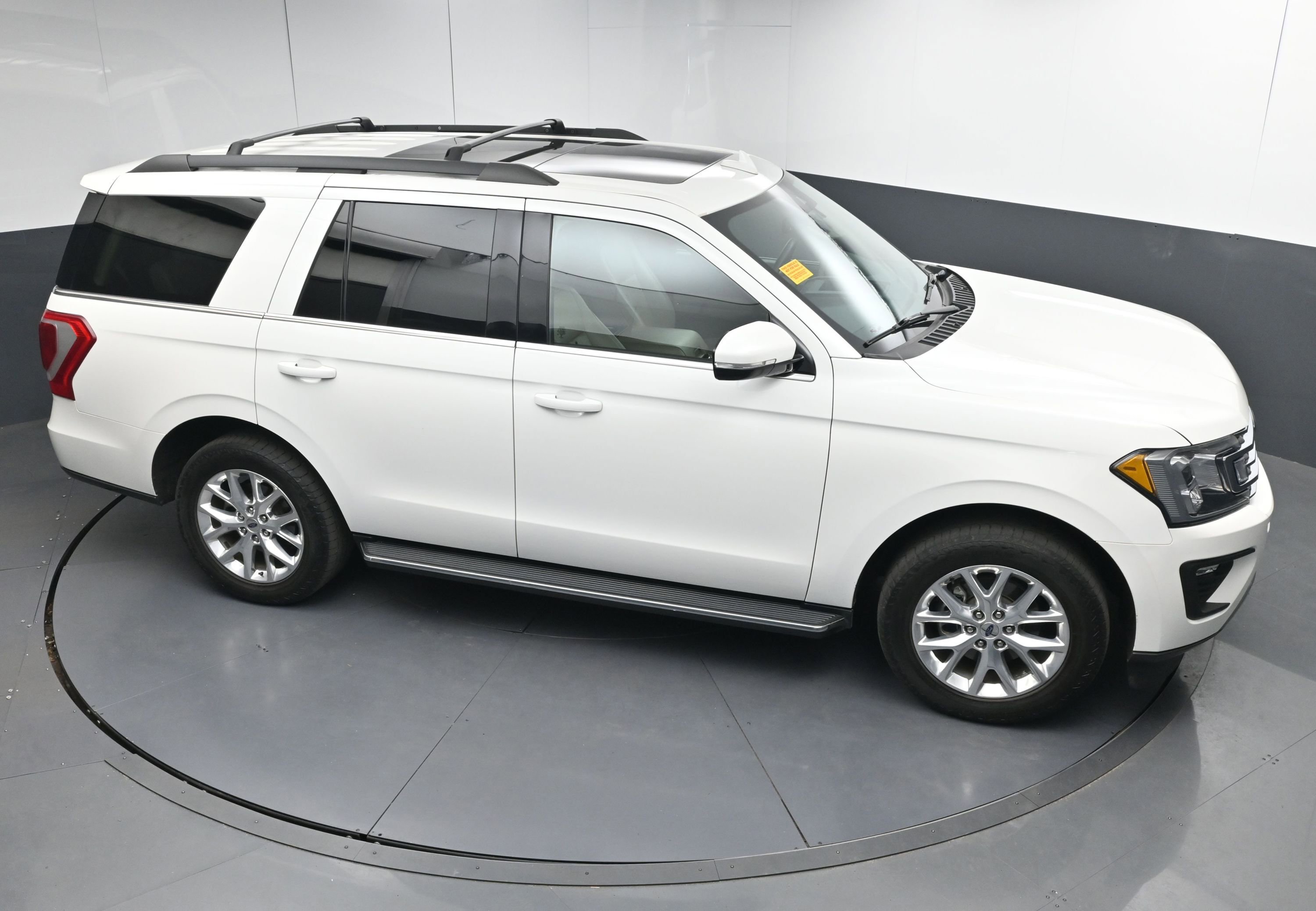 Used 2020 Ford Expedition XLT w/ Equipment Group 202A image 34