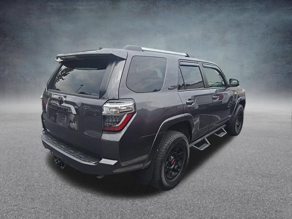 Used 2023 Toyota 4Runner SR5 Premium w/ Moonroof Package AWD/4WD image 8