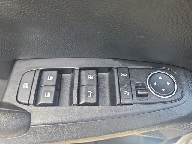 Used 2023 Kia Seltos S FWD image 17