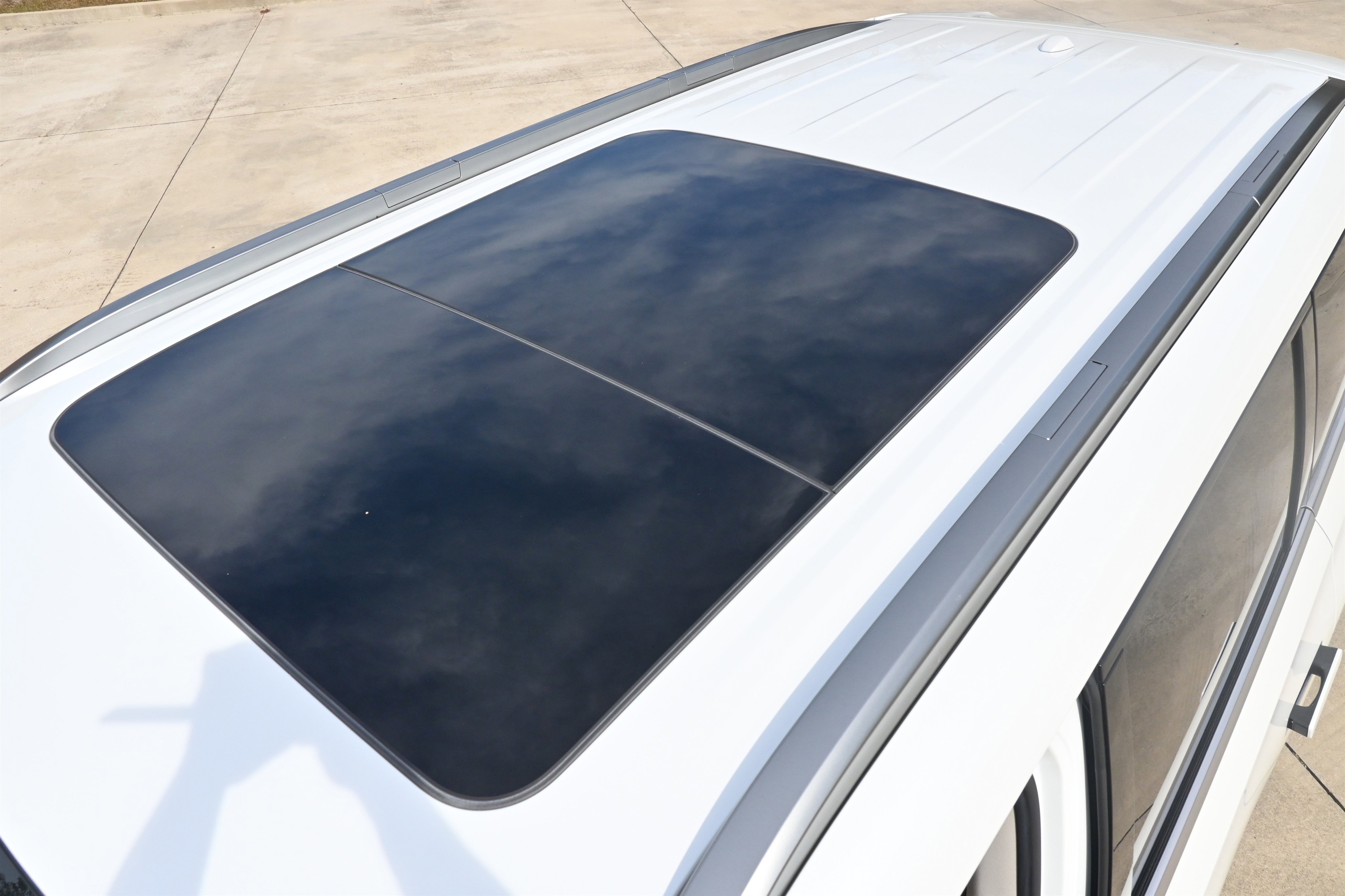 Used 2025 INFINITI QX80 Pure w/ Cargo Package image 14