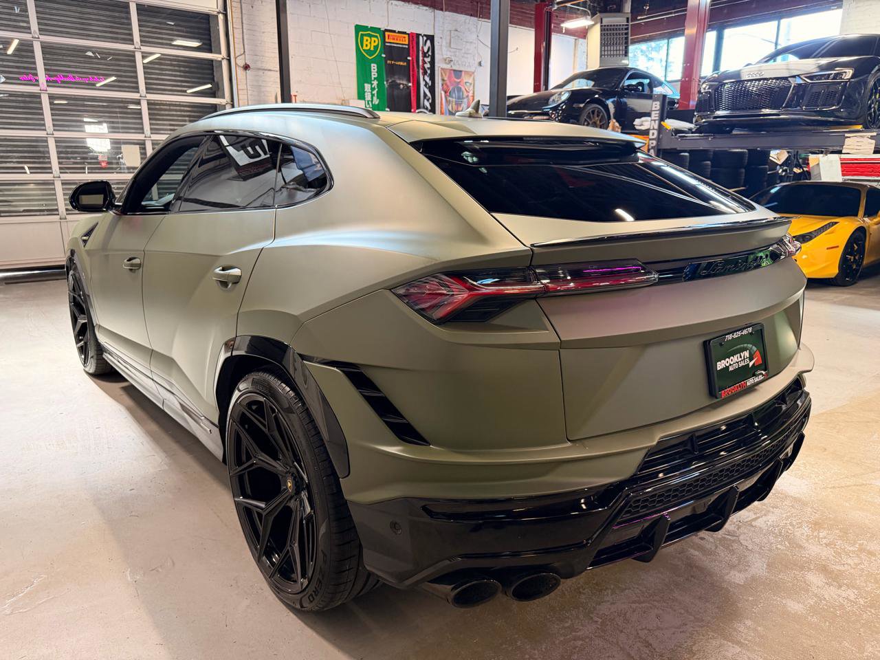 Used 2024 Lamborghini Urus S image 8