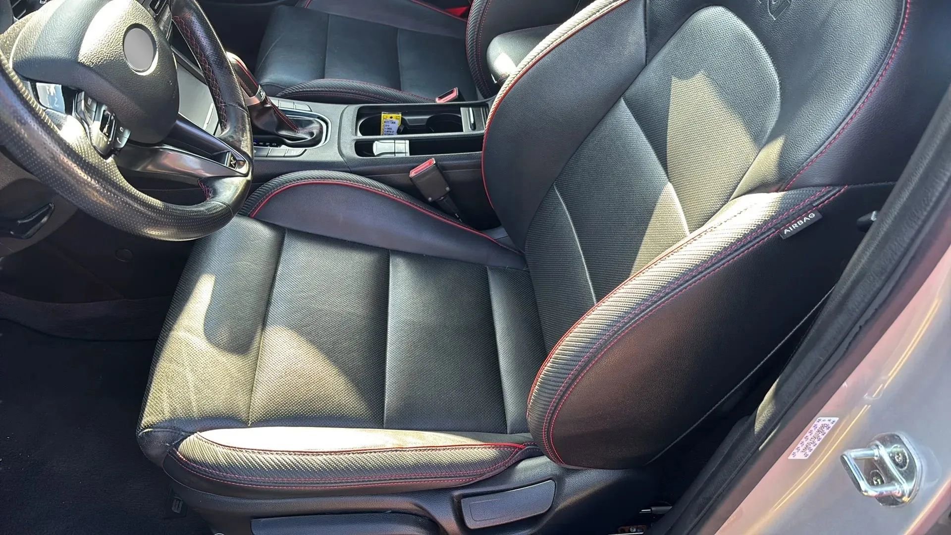 Used 2019 Hyundai Elantra GT N Line image 23