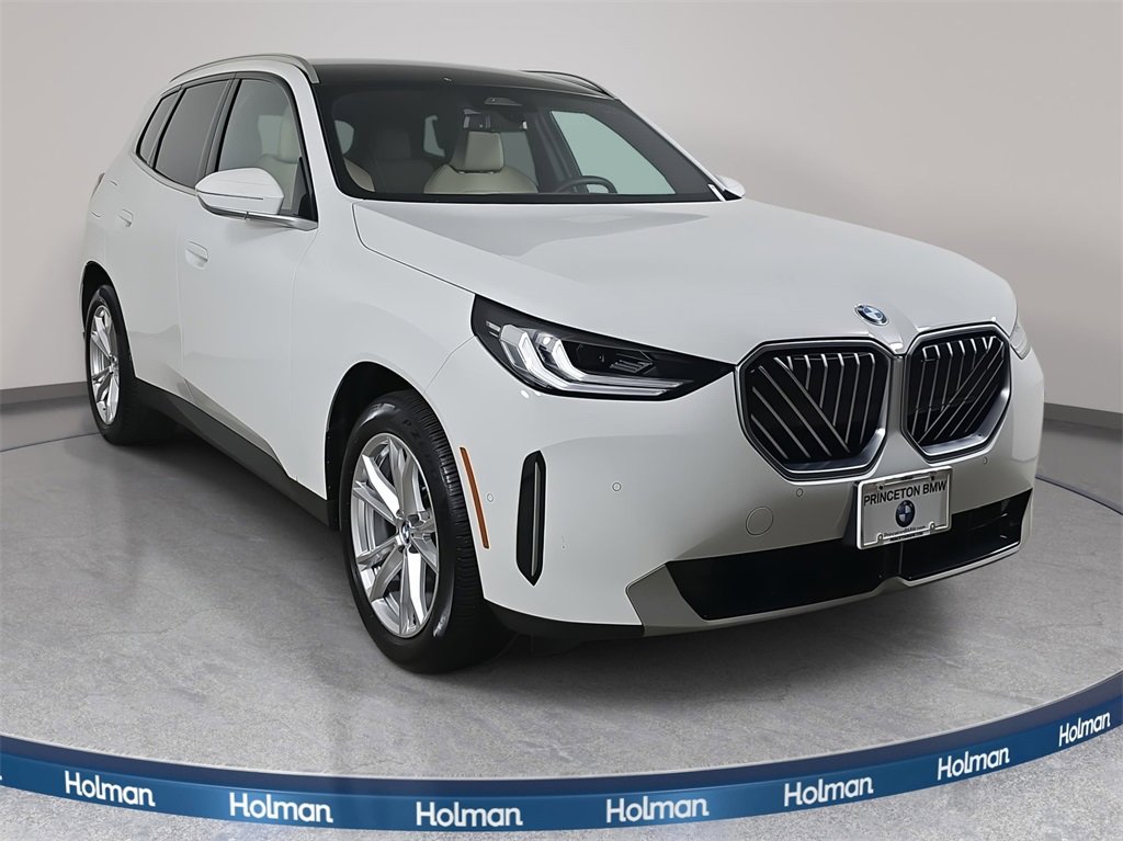 Used 2025 BMW X3 xDrive30i w/ Convenience Package image 4