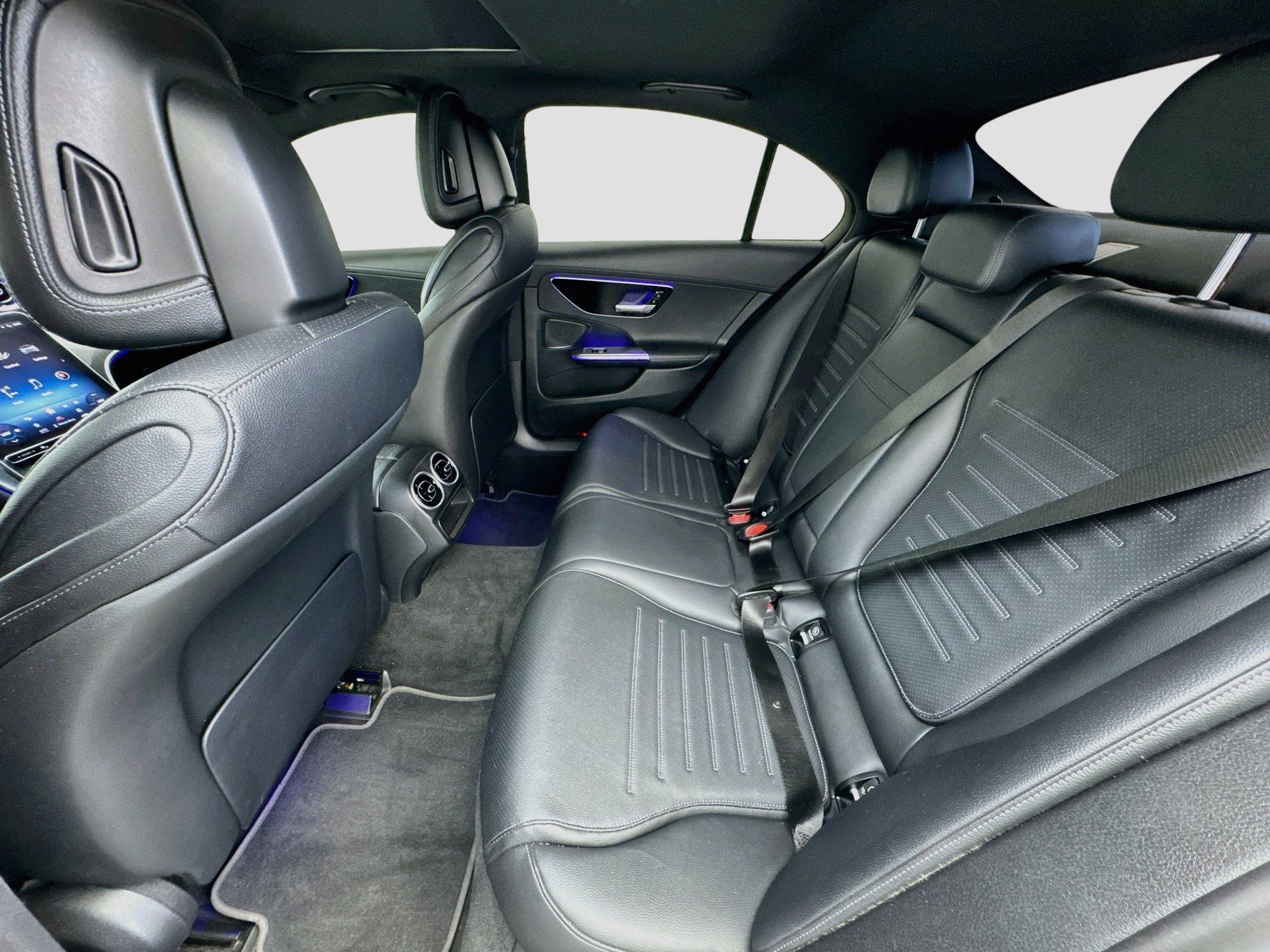 Used 2022 Mercedes-Benz C 300 Sedan w/ AMG Line w/ Night Package image 16