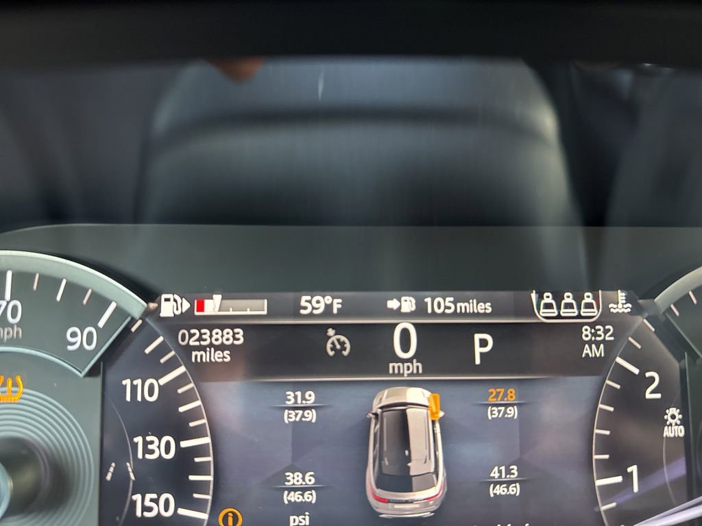 Used 2022 Land Rover Range Rover Velar R-Dynamic S image 9