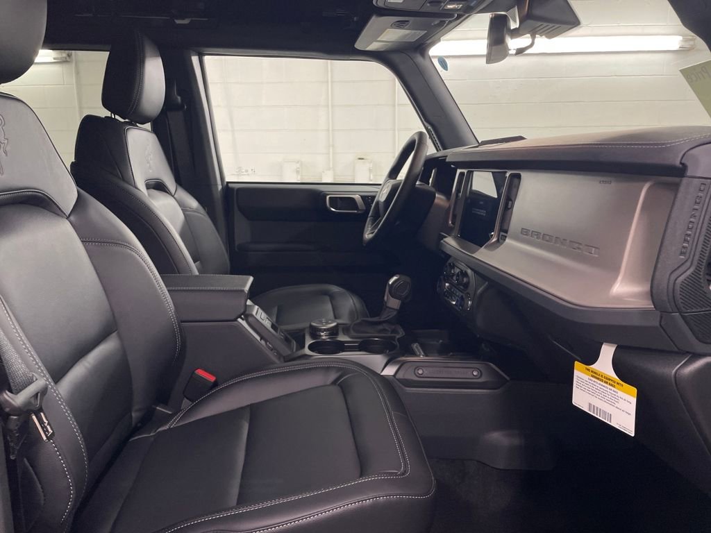 New 2025 Ford Bronco Outer Banks image 29