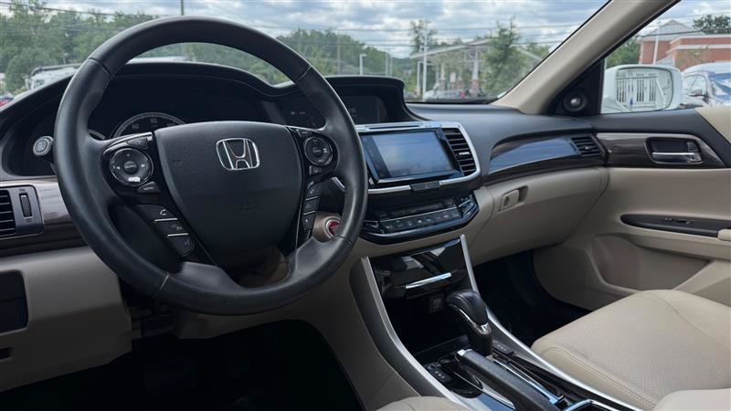 Used 2016 Honda Accord EX-L image 24