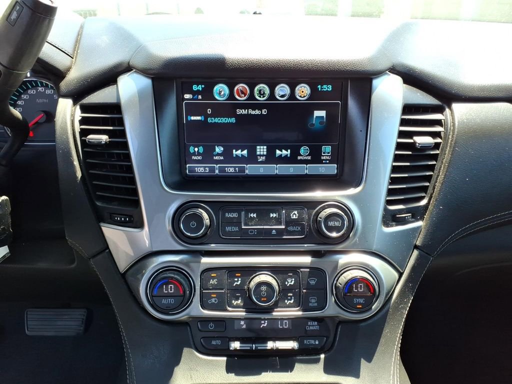 Used 2019 Chevrolet Suburban LS RWD image 12