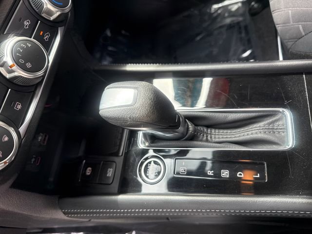 Used 2023 Nissan Kicks SV FWD image 18