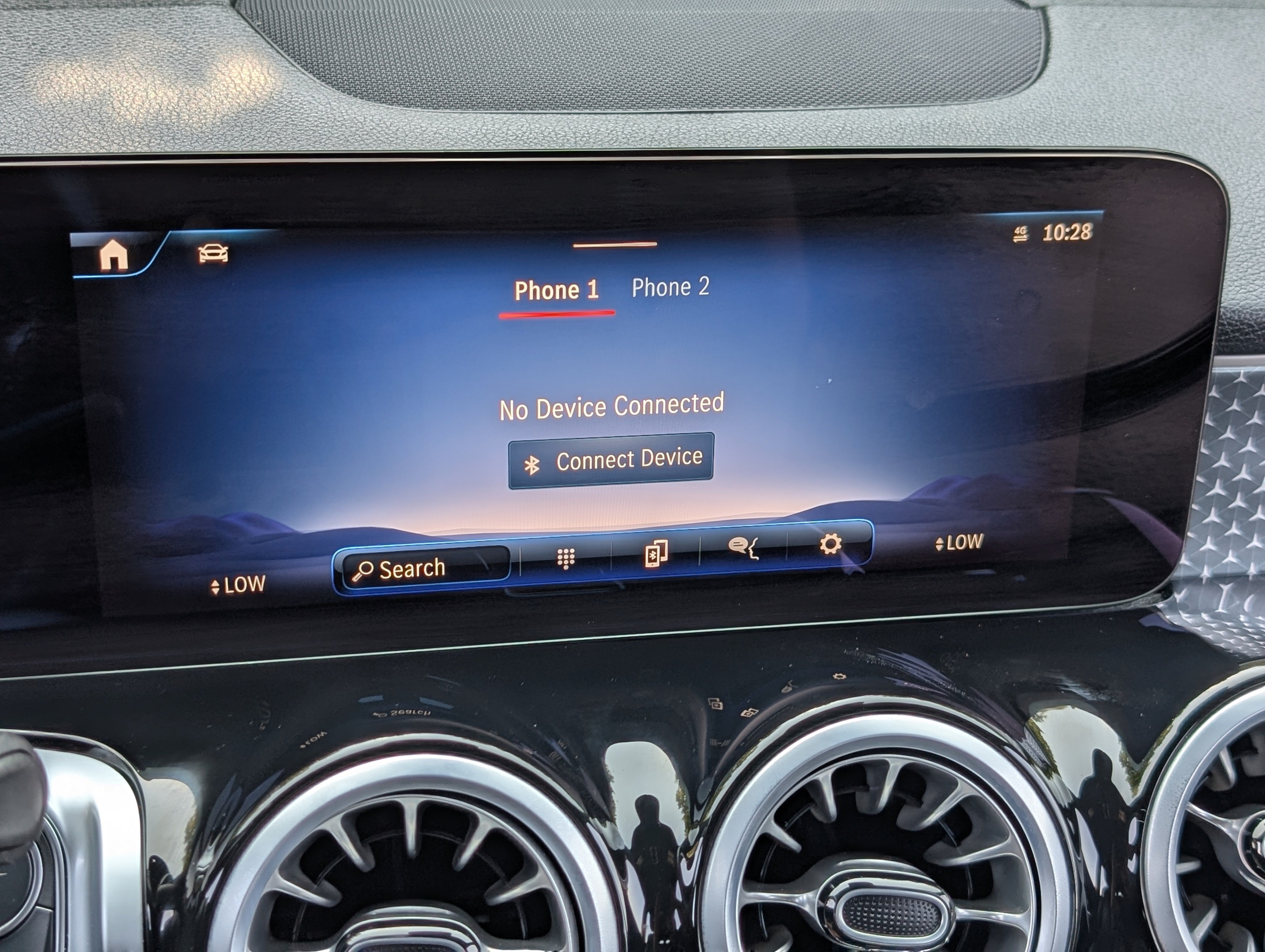 Used 2024 Mercedes-Benz EQB 250+ image 28