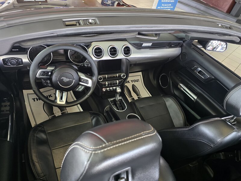 Used 2019 Ford Mustang Premium RWD image 33