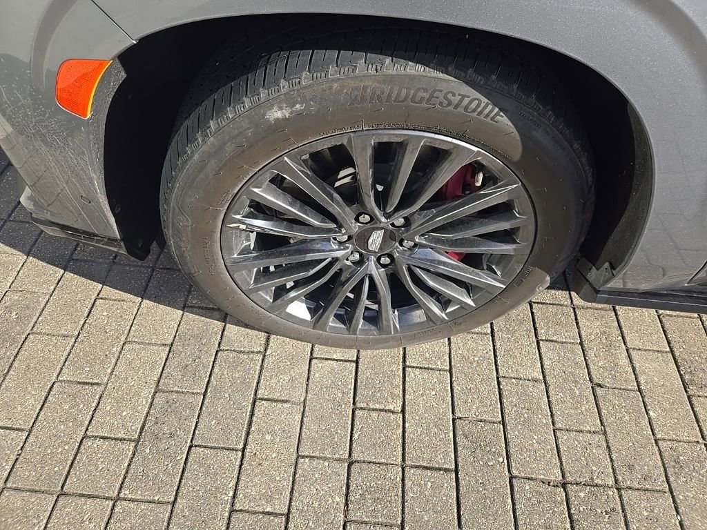 Used 2023 Cadillac Escalade V image 10