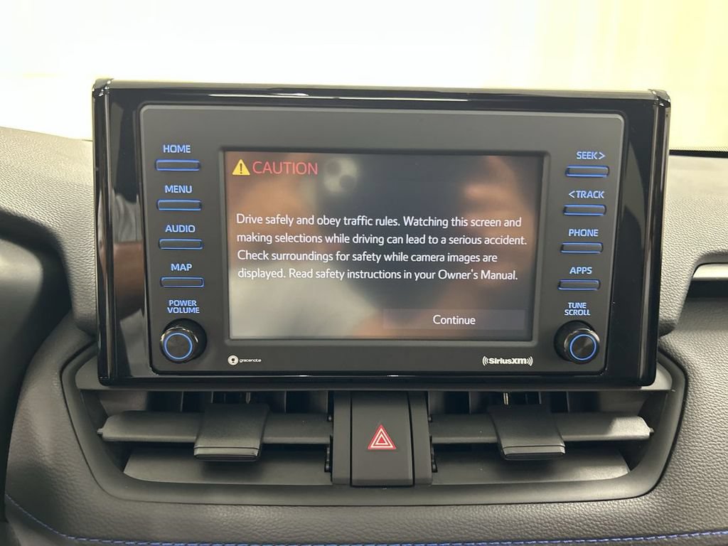 Used 2022 Toyota RAV4 SE w/ Convenience Package AWD/4WD image 14