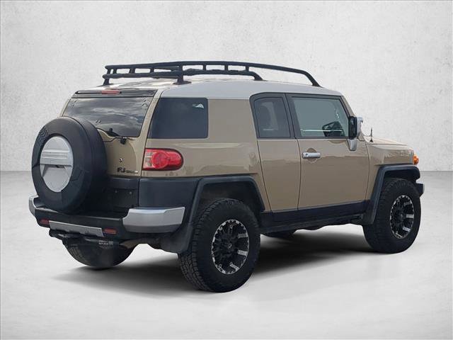 Used 2011 Toyota FJ Cruiser 4WD w/ Convenience Pkg image 5