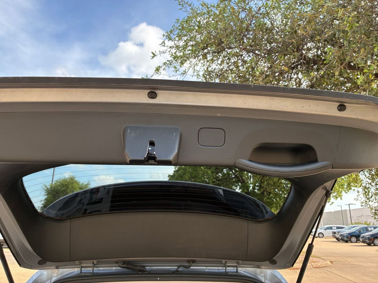 Used 2024 Kia Sportage LX image 24