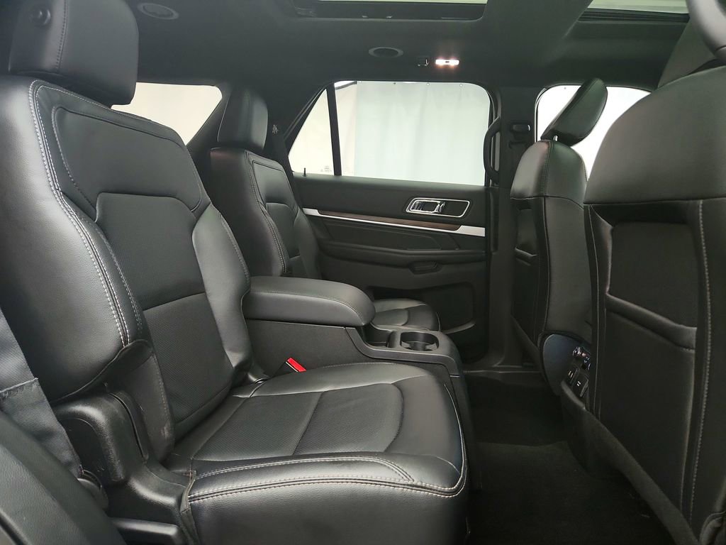 Used 2019 Ford Explorer Limited w/ Equipment Group 301A image 35