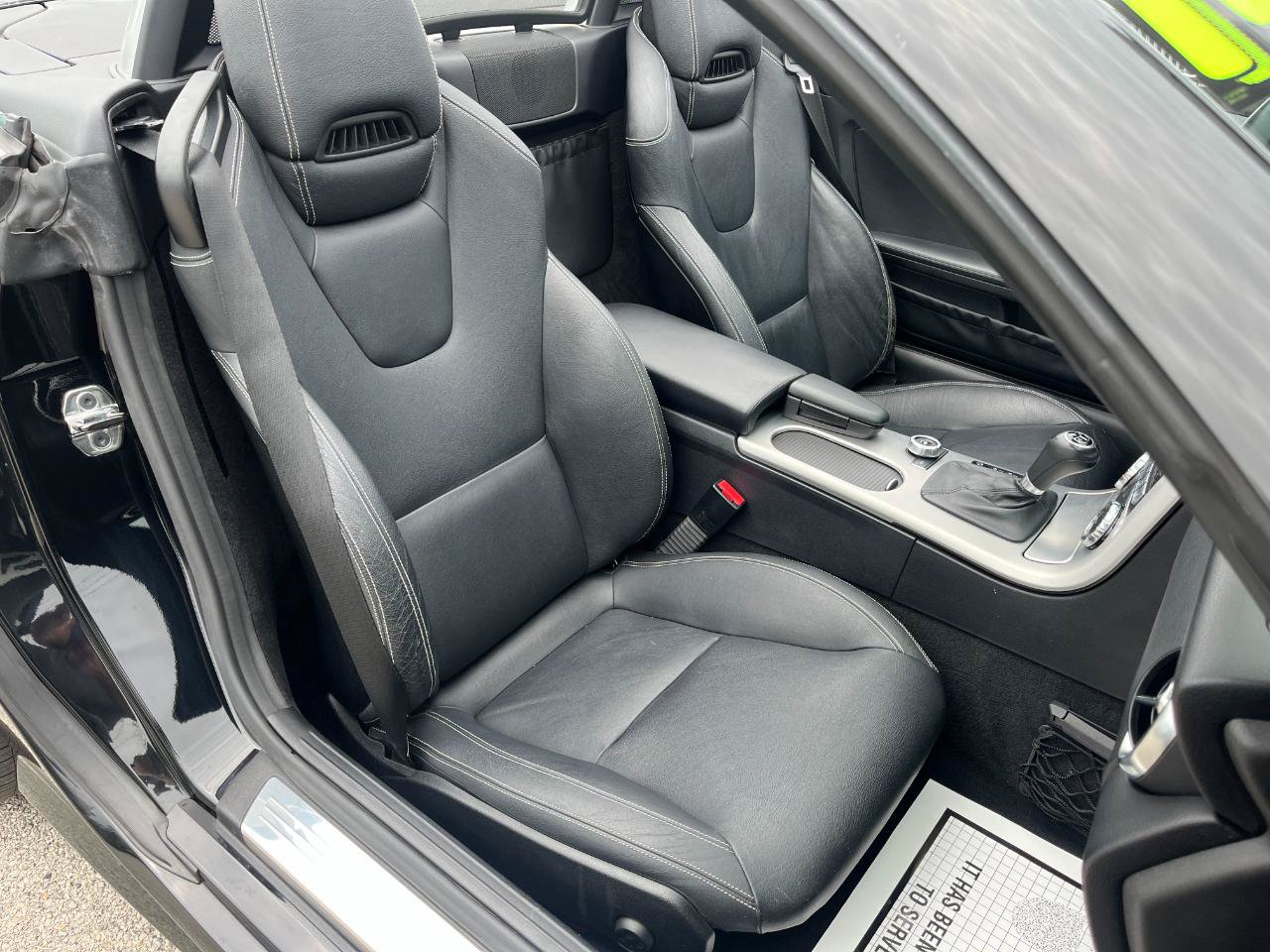 Used 2012 Mercedes-Benz SLK 350 image 24